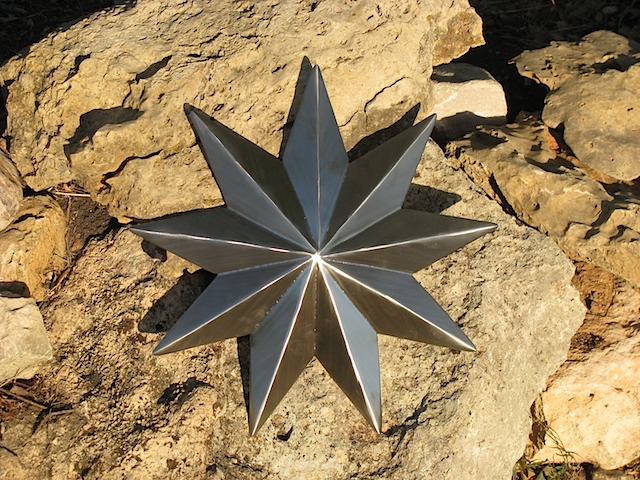 16" 3D star